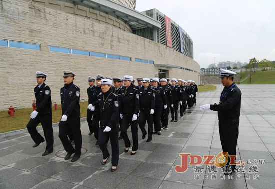 浮梁县公安局推动警务现代化项目，提升社会治安水平